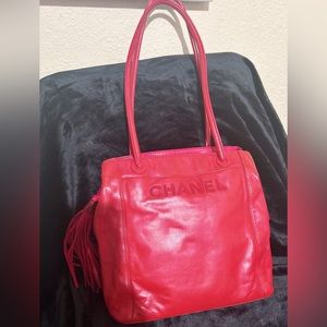 Authentic CHANEL embroidered tote bag beautiful Red color